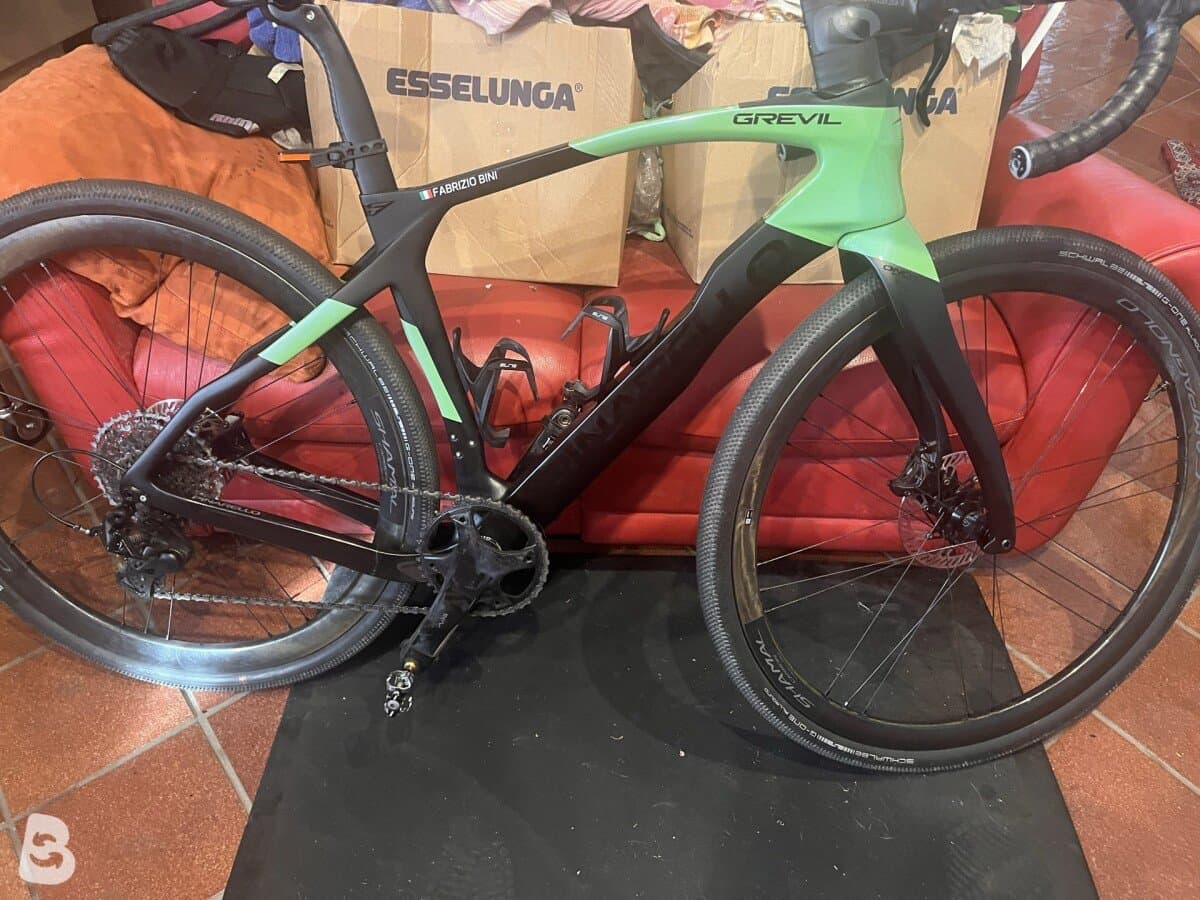 Pinarello Grevil 2025