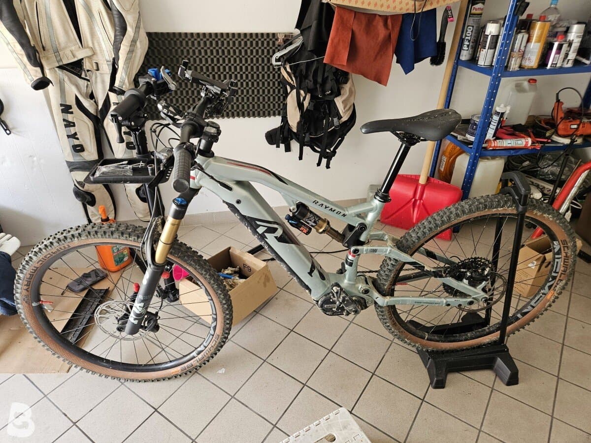 Raymon trailray 160E 11.0 2025