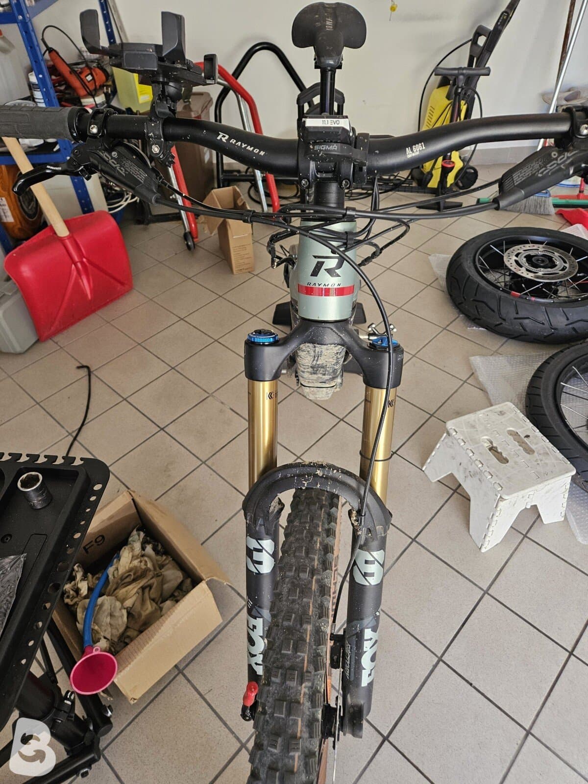 Raymon trailray 160E 11.0 2025