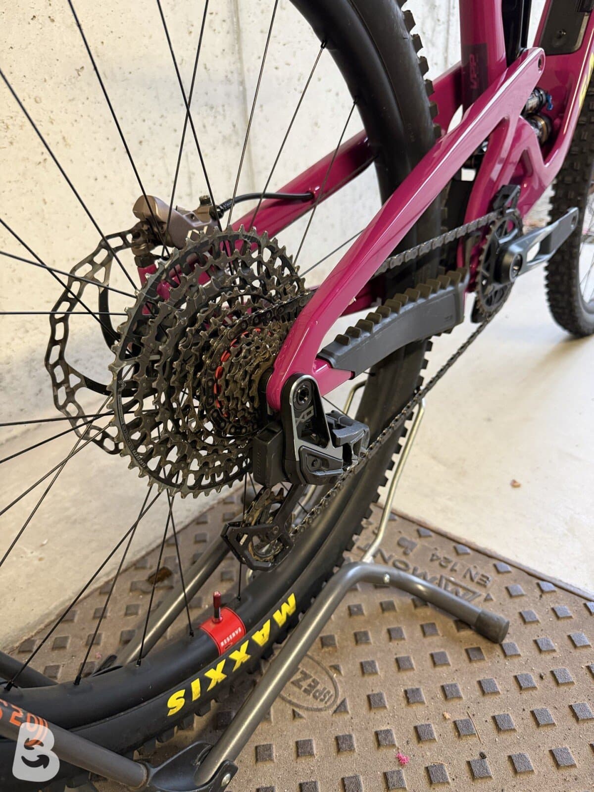 Santa Cruz Bronson 5 CC X0 2025