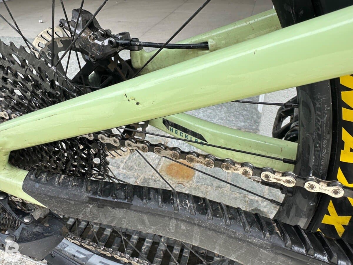 Santa Cruz HECKLER S MX / Carbon C 2023