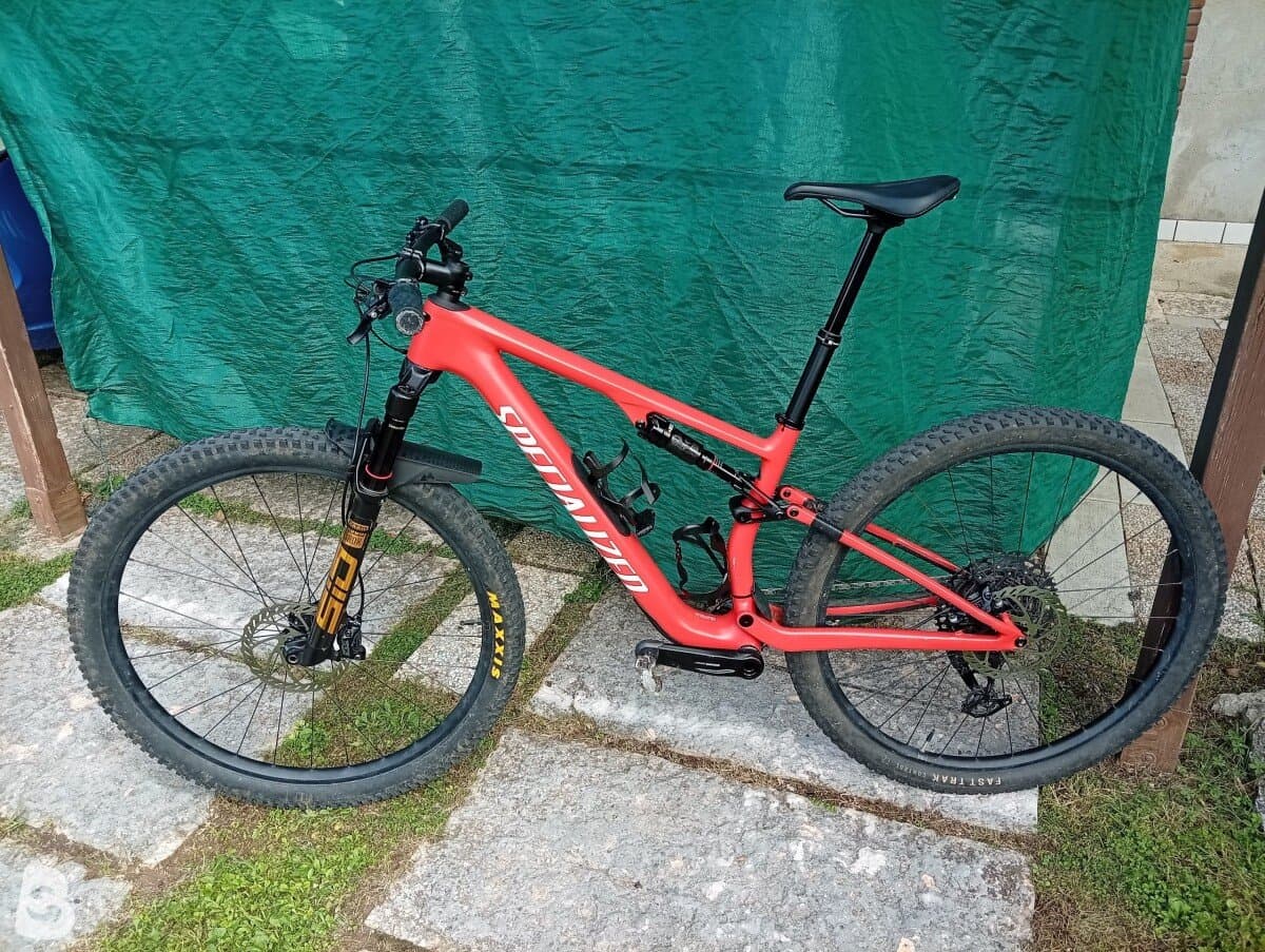 Specialized Epic 8 Comp 2025