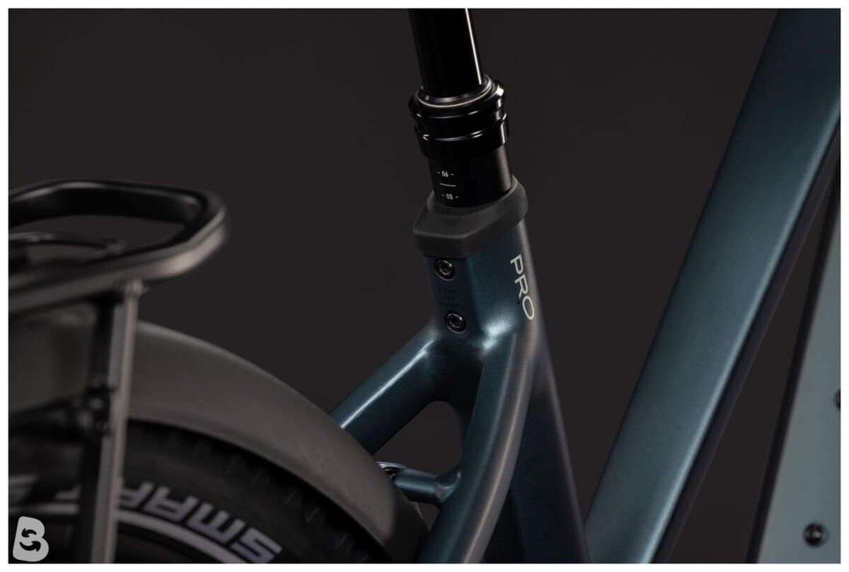 Cube Nuride Hybrid Pro 800 deepteal´n´blue Trapeze 2027