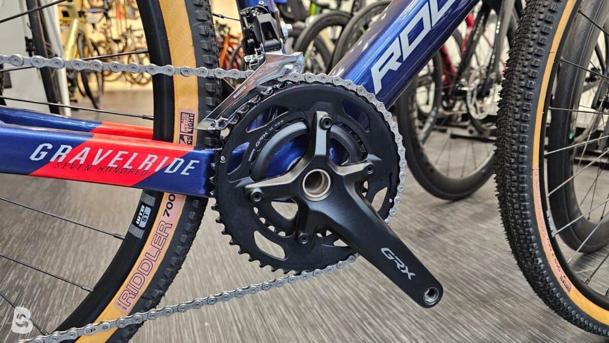 Rock Machine gravelride crb 700 disc GRX 2024