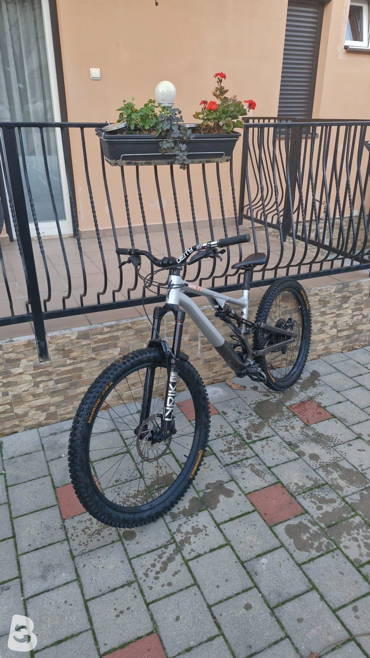 Specialized Stumpjumper evo elite alloy S5 2023