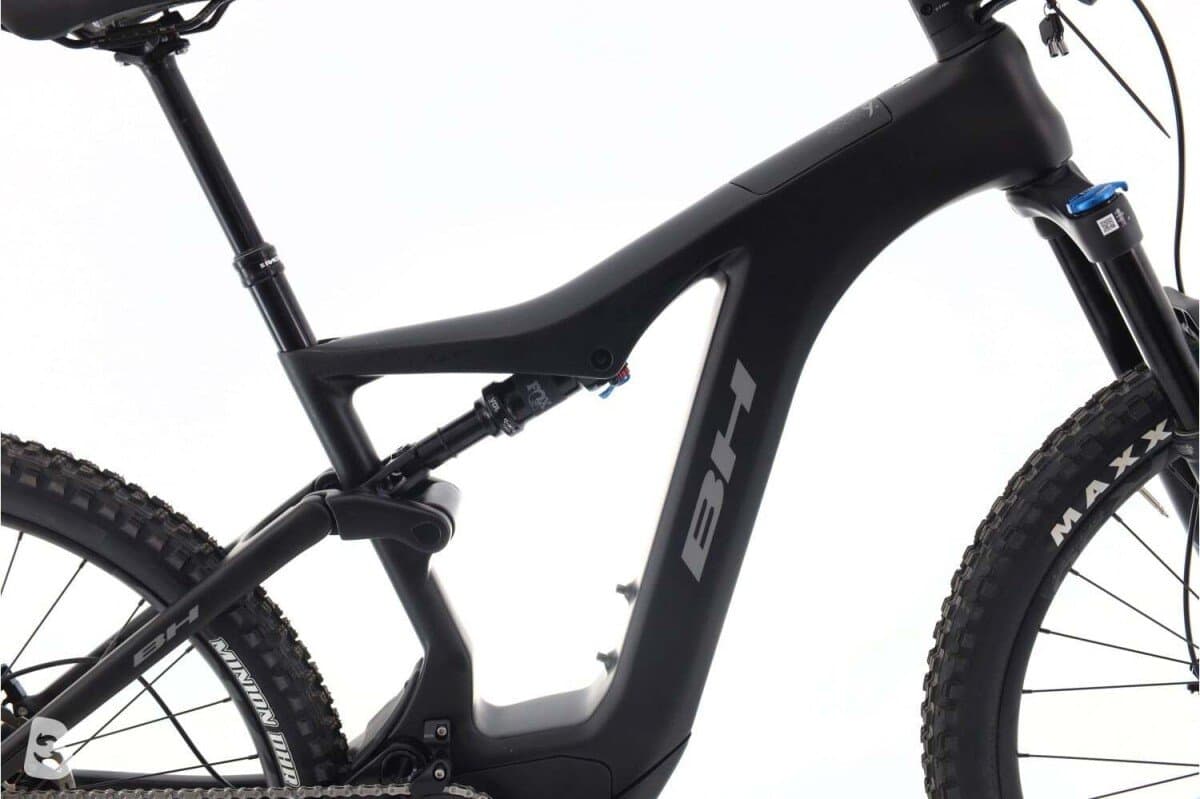 BH AtomX Lynx 8.7 XT 2025