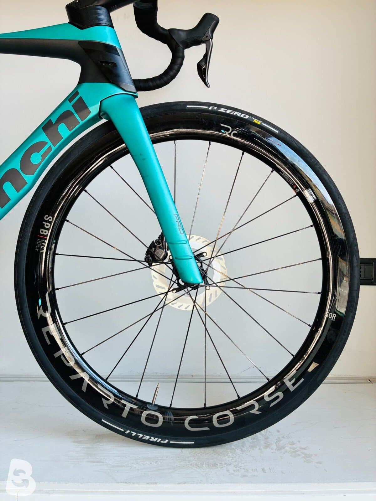 Bianchi Oltre PRO SHIMANO ULTEGRA DI2 2025