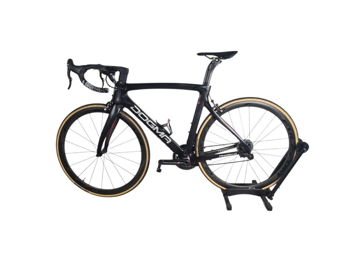Pinarello Dogma f8 2021