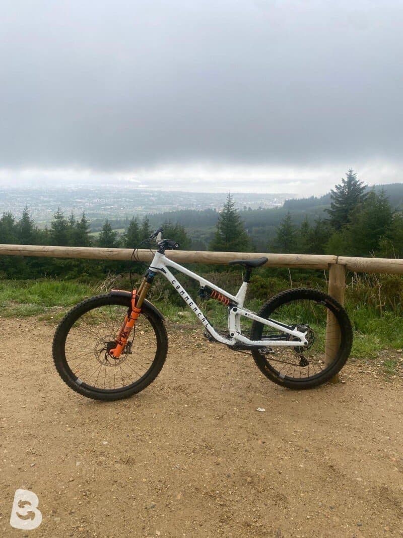 Commencal Meta SX V5 2025
