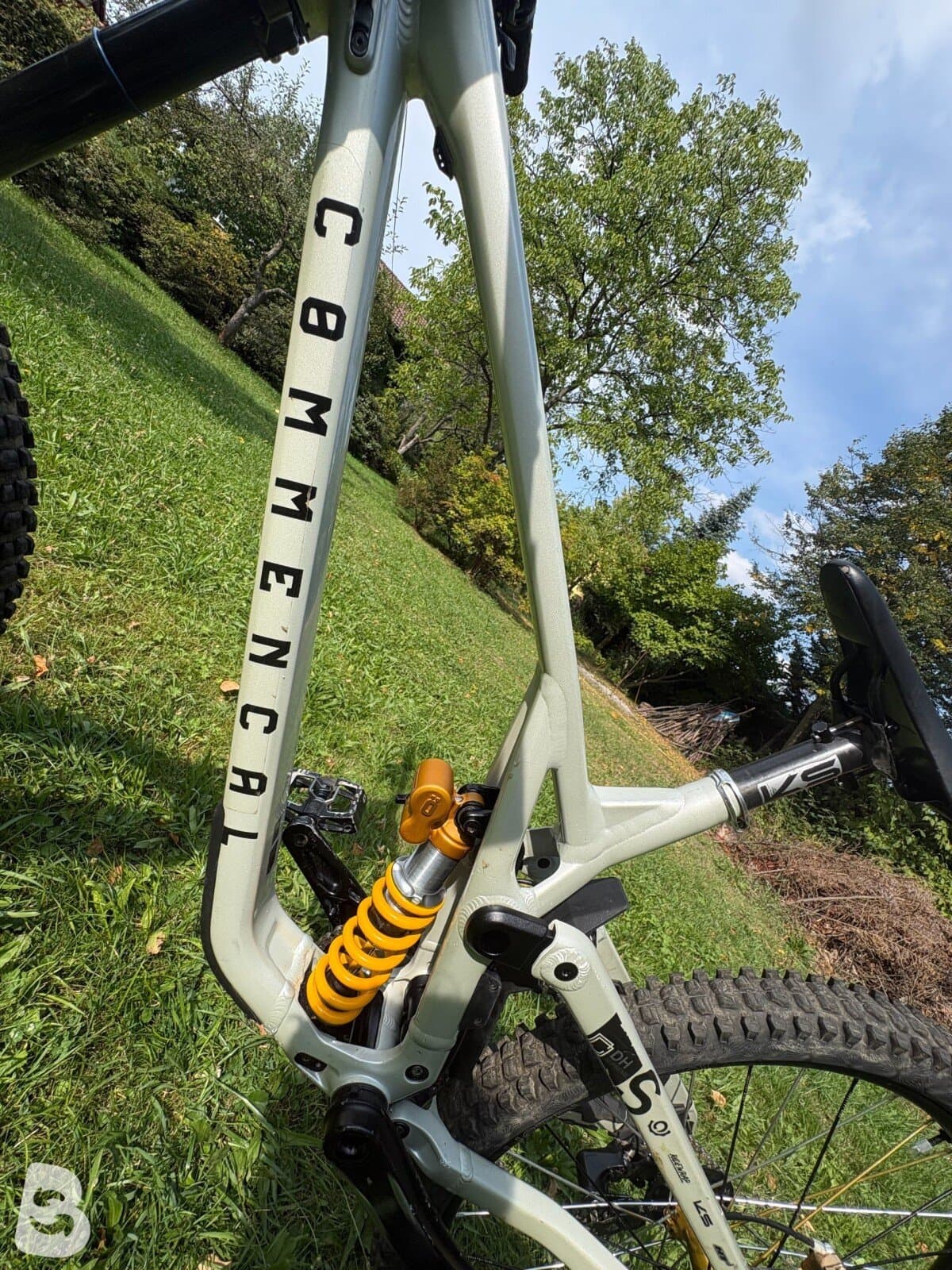 Commencal Supreme v5 2025