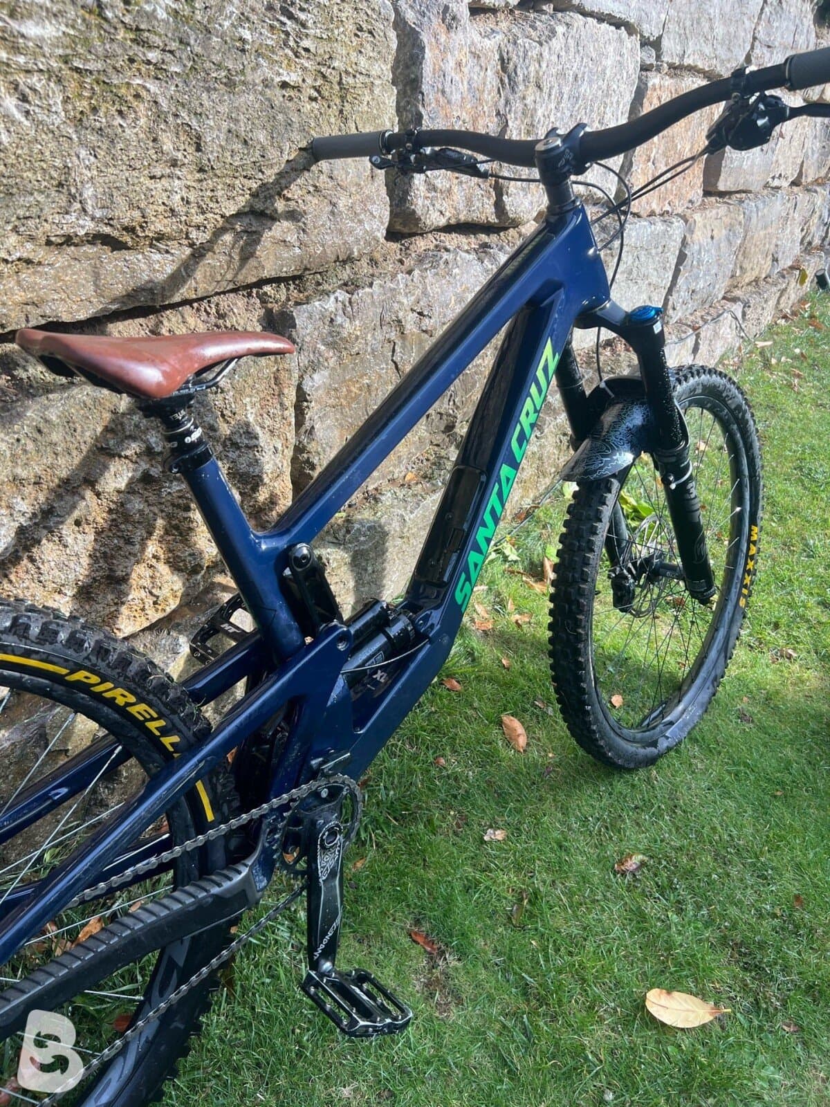 Santa Cruz MEGATOWER S / Carbon C 2023