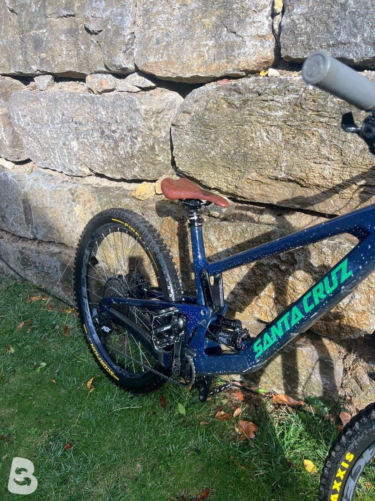 Santa Cruz MEGATOWER S / Carbon C 2023