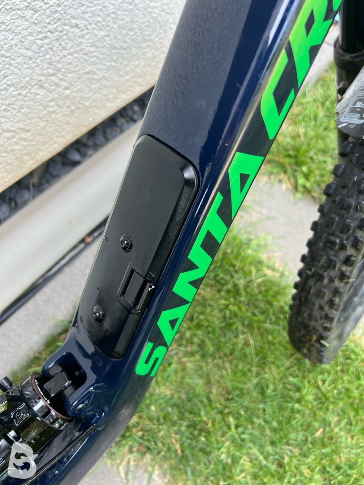 Santa Cruz MEGATOWER S / Carbon C 2023