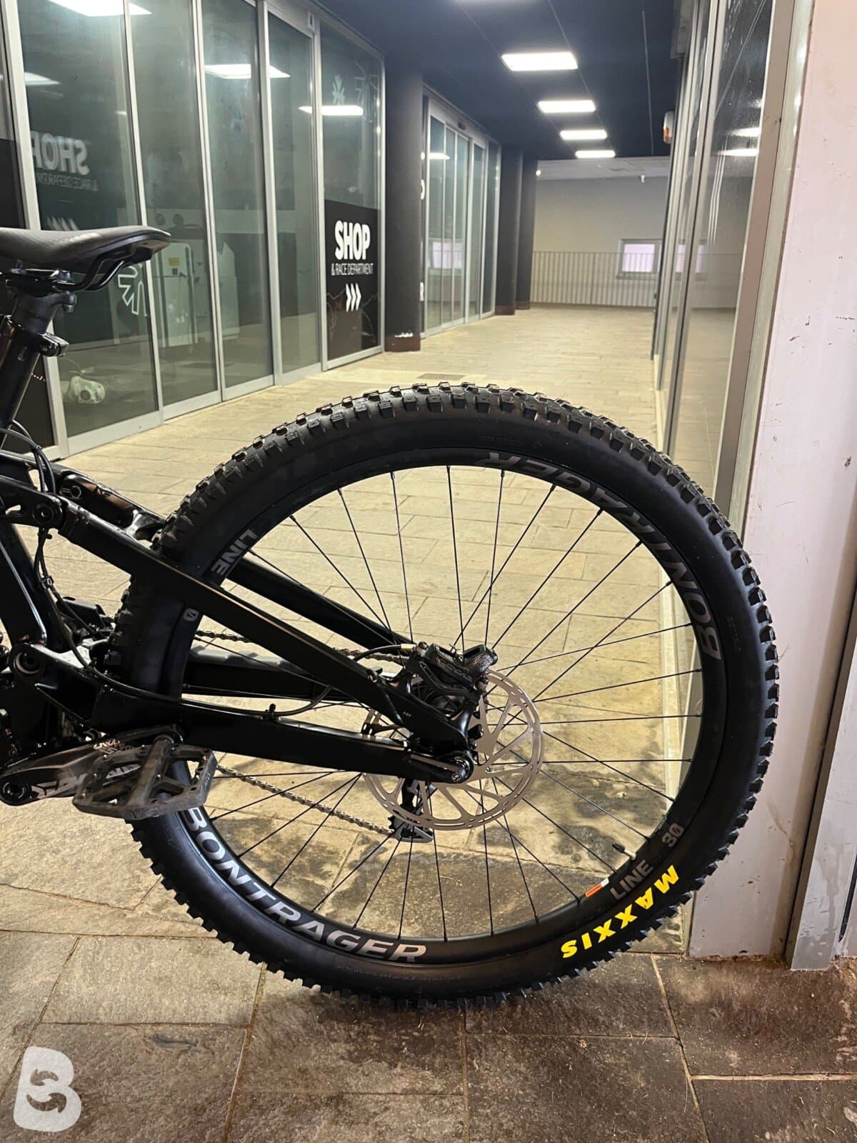 Trek Session 8 2023