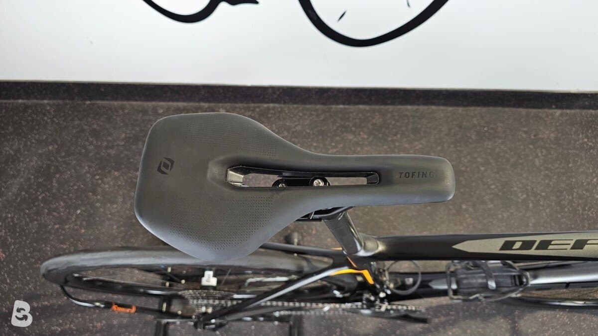 Giant deffy advanced 2 disc + carbon wheels 2019