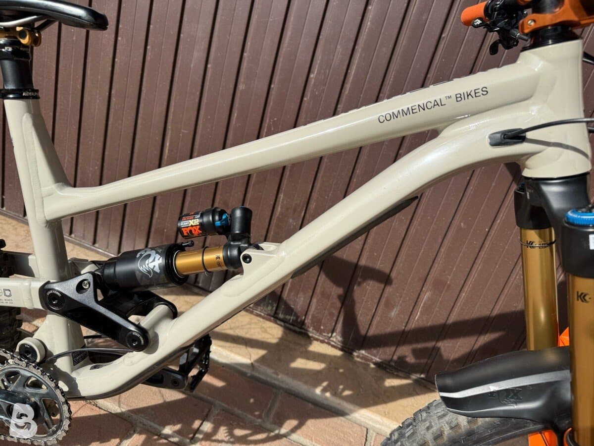 Commencal CLASH SIGNATURE 2023