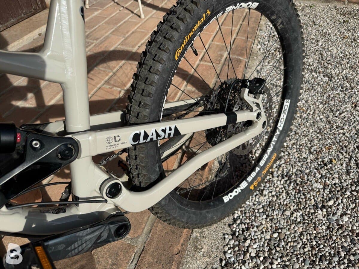 Commencal CLASH SIGNATURE 2023