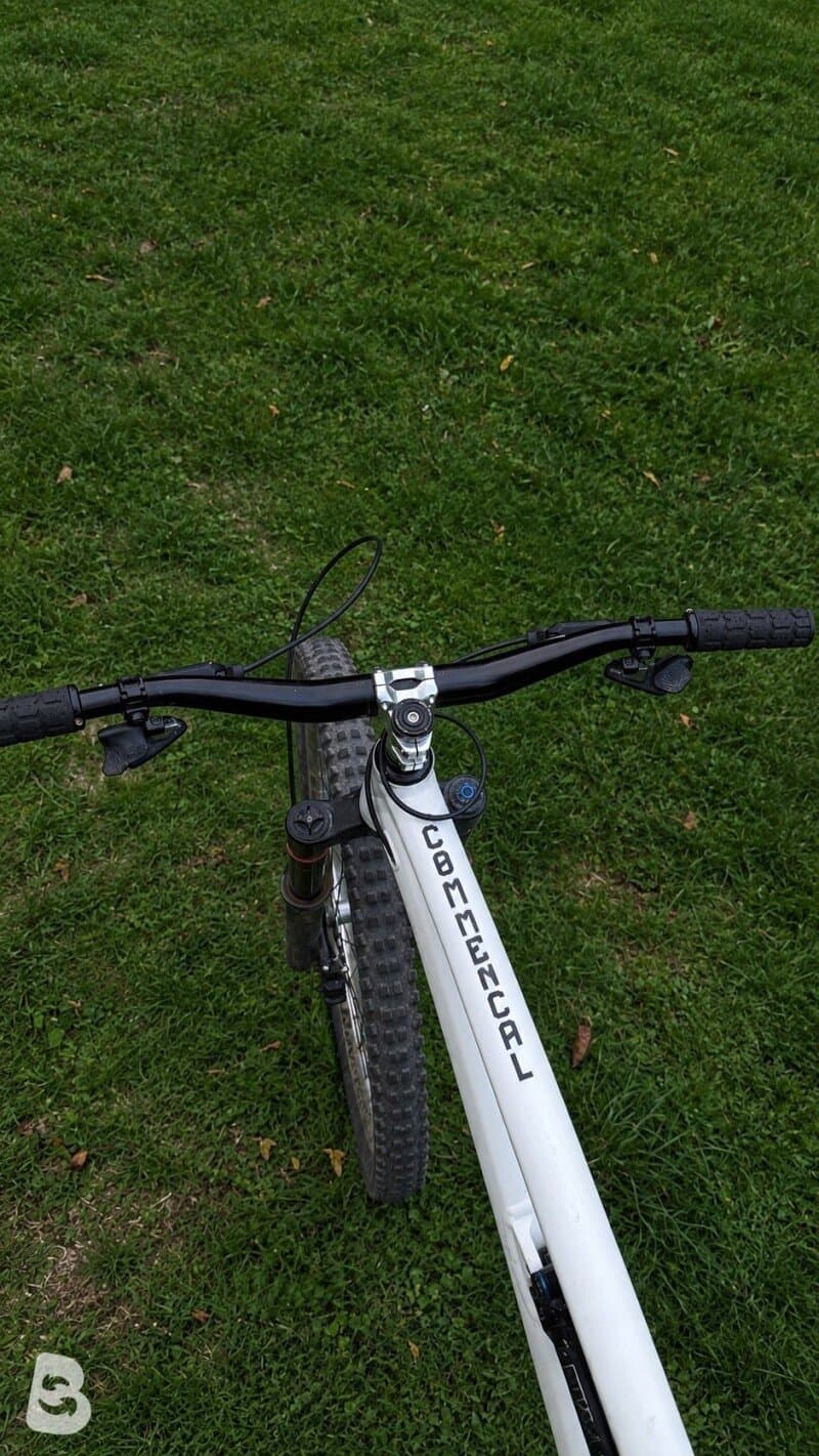 Commencal CLASH SIGNATURE BURGTEC LTD 2025