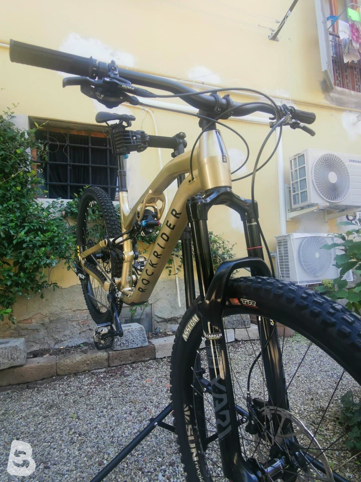 Rockrider feel 700 lt 2024