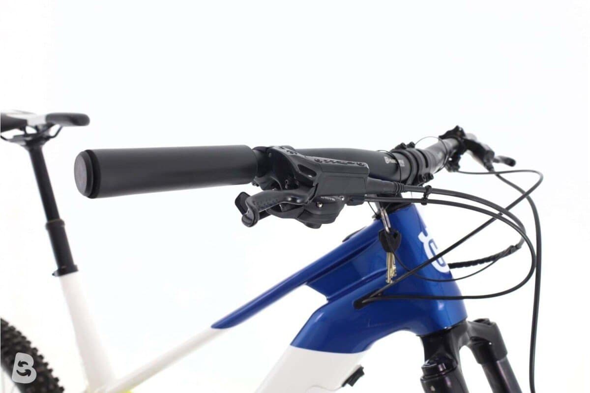 Husqvarna E-Bicycles Husqvarna Mountain Cross MCLE 2024