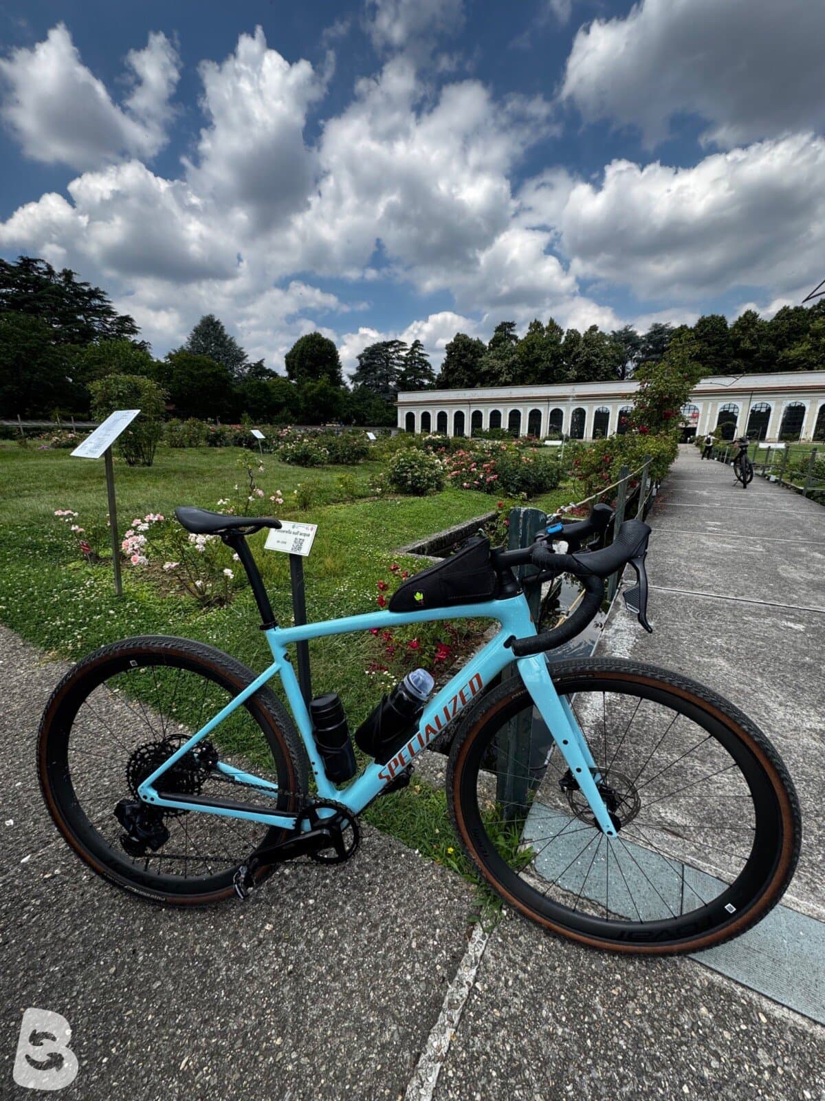Specialized Diverge Expert Carbon 2022
