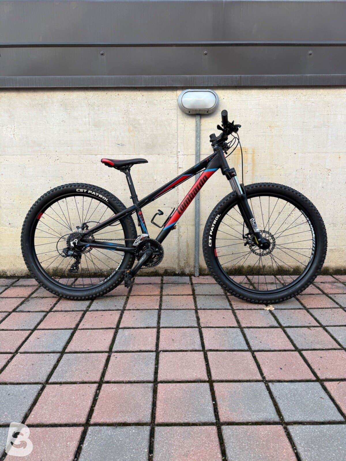 Lombardo Mozia 35cm Hard Tail Front Suspension Alloy Mountain Bike 2022