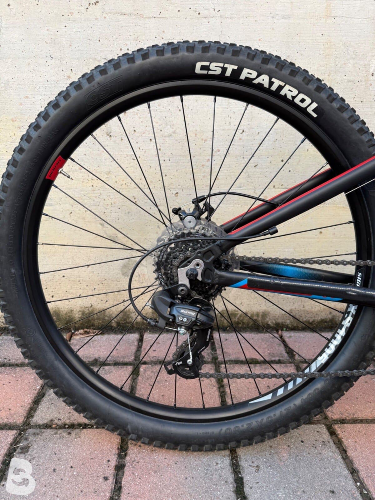 Lombardo Mozia 35cm Hard Tail Front Suspension Alloy Mountain Bike 2022
