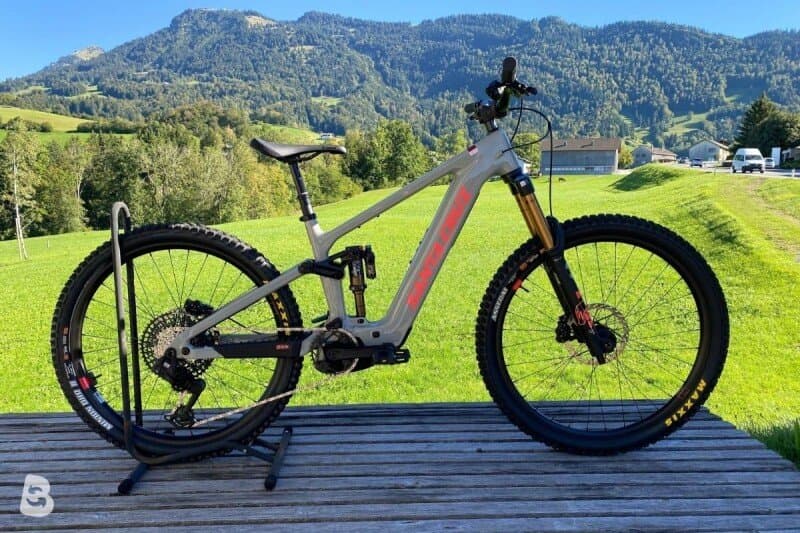 Santa Cruz Vala Lite Custom 2026