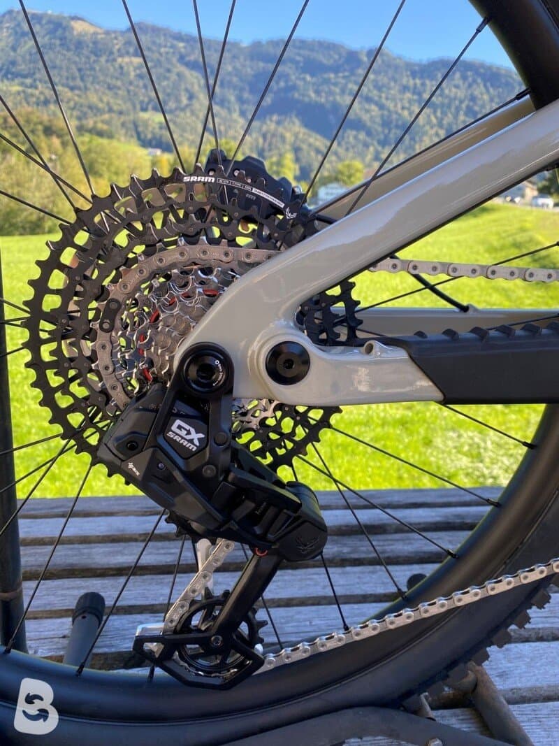 Santa Cruz Vala Lite Custom 2026