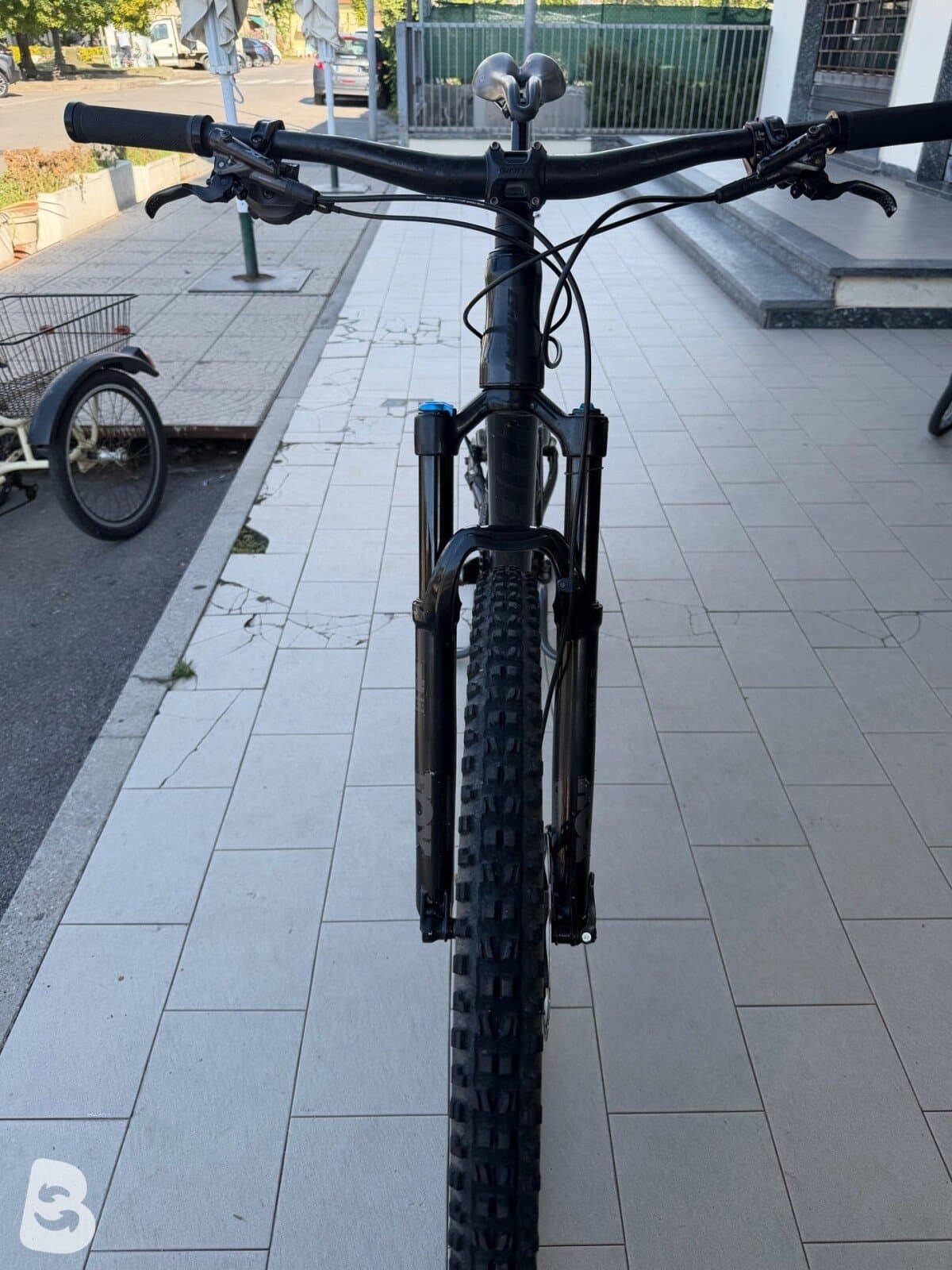 Giant Trance 1 2021