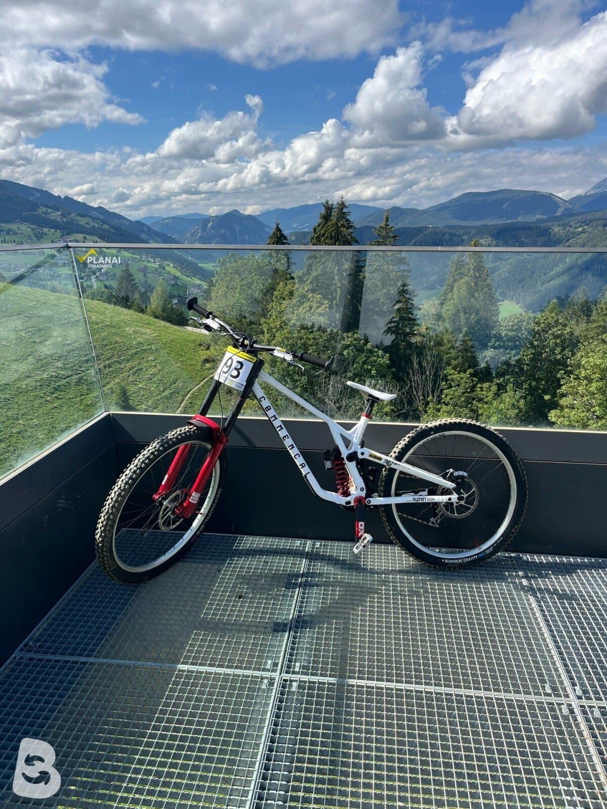 Commencal V5 2026