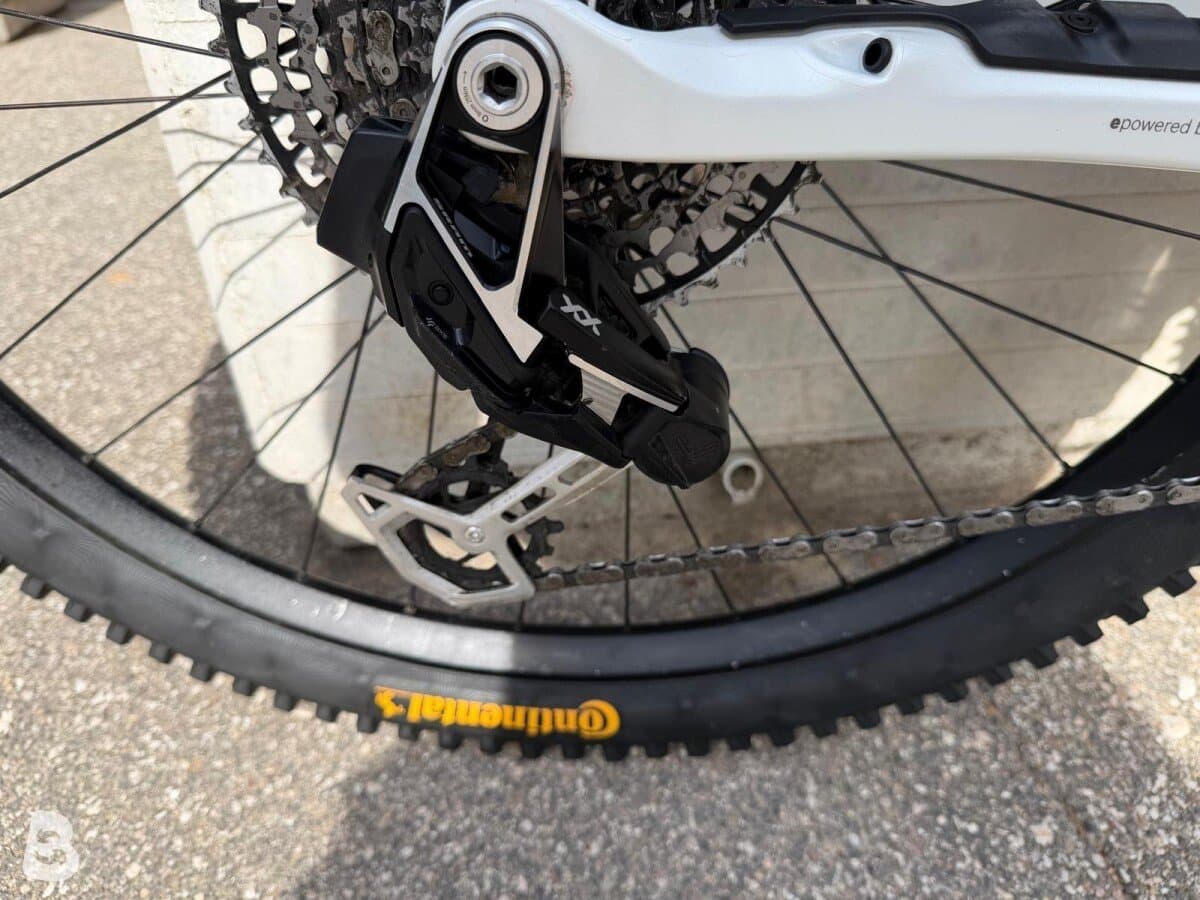 Orbea WILD M-TEAM 2025 Gen 5 + maggiorazioni Sram AXS 2025