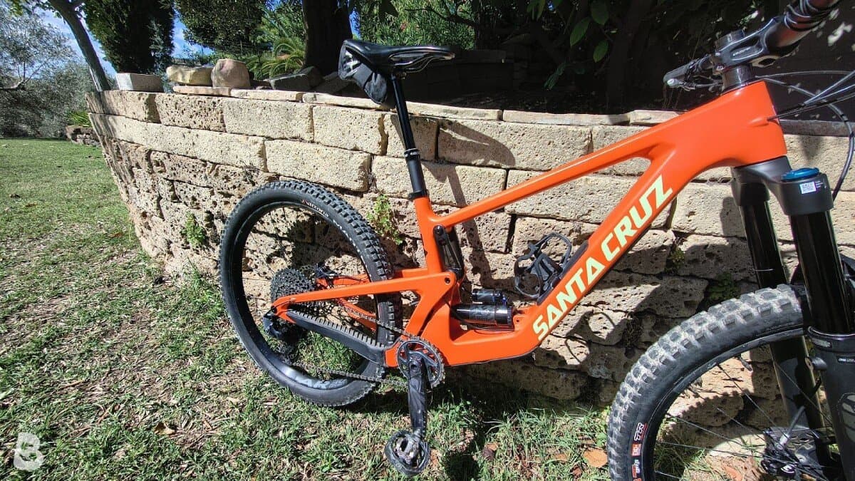 Santa Cruz Bronson S Carbon 2024