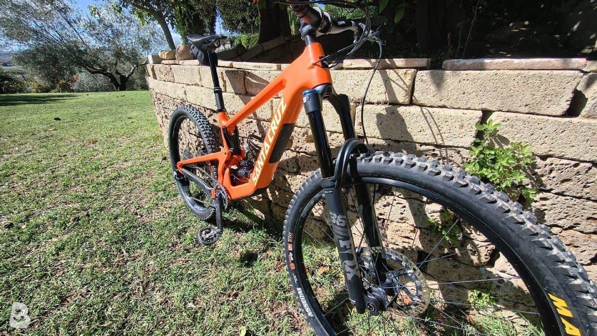 Santa Cruz Bronson S Carbon 2024