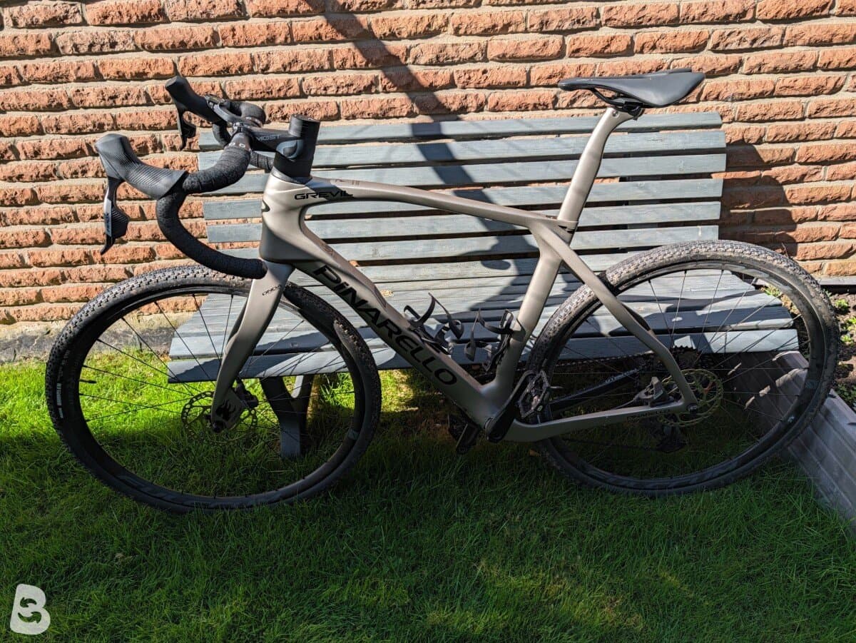 Pinarello Grevil F5 2024