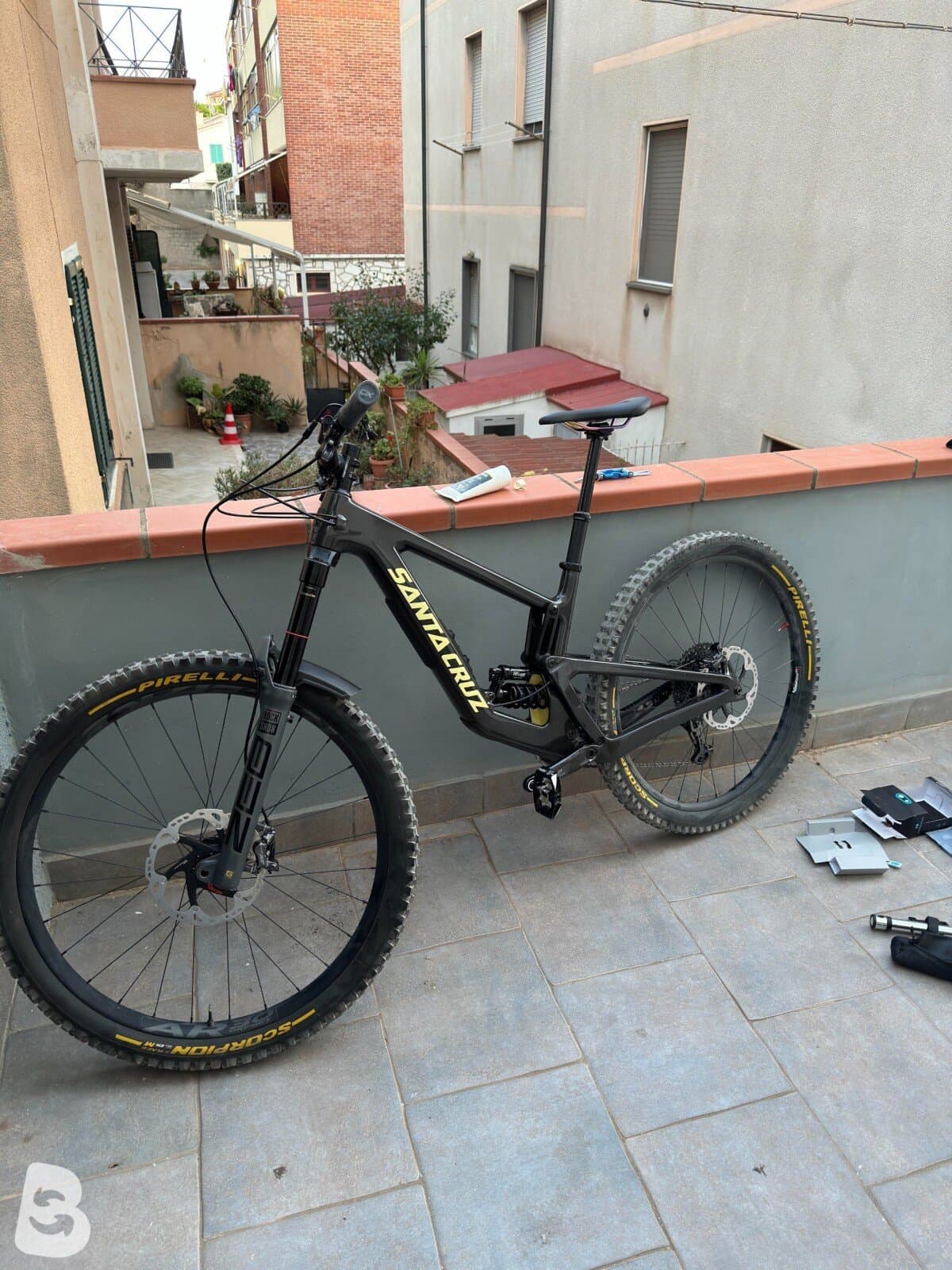 Santa Cruz MEGATOWER X01 / Carbon CC 2024