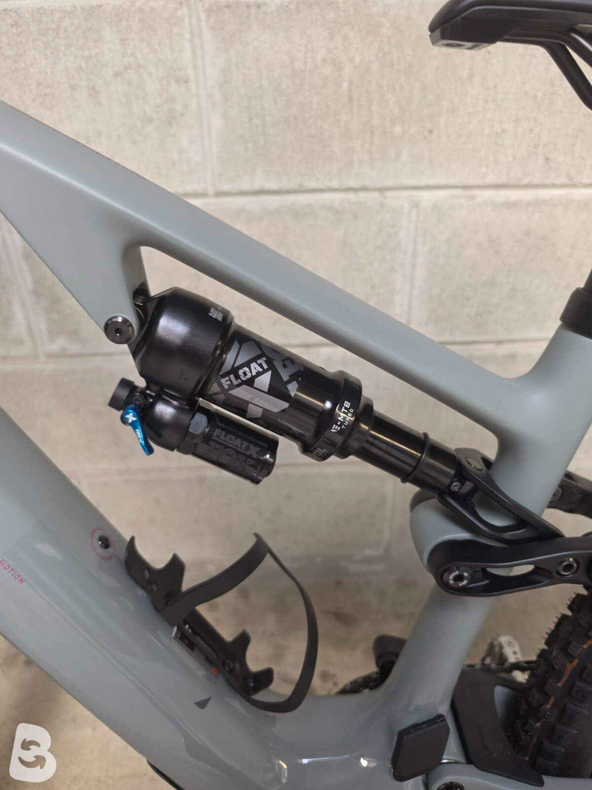 Cube AMS HYBRID ONE44 C:68X, TM 400X 29 2023