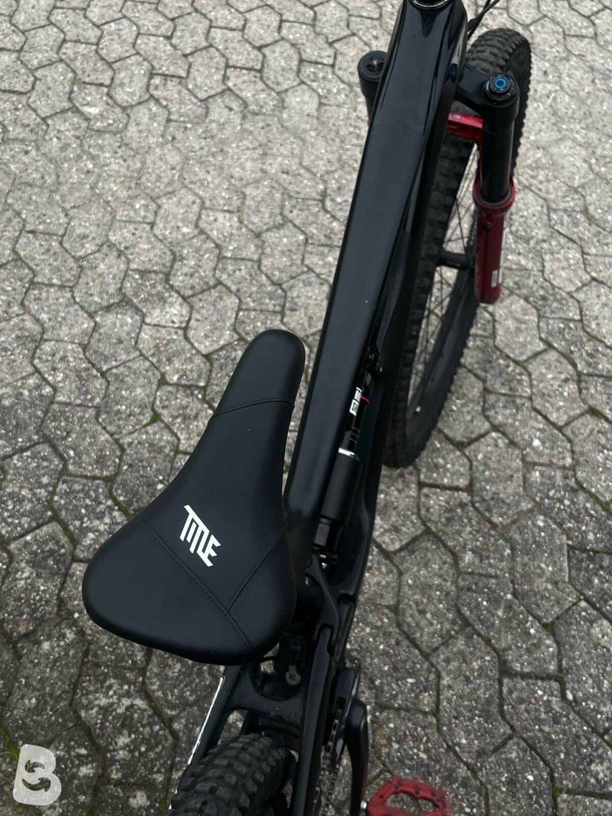 YT Industries Capra CF Pro 2025
