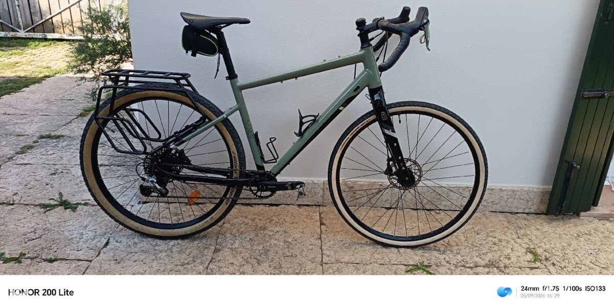 Riverside Touring Bike Touring 920 with Vittoria Terreno Tyres 2023