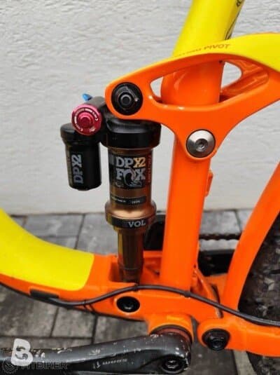 Giant Reign 1 2020