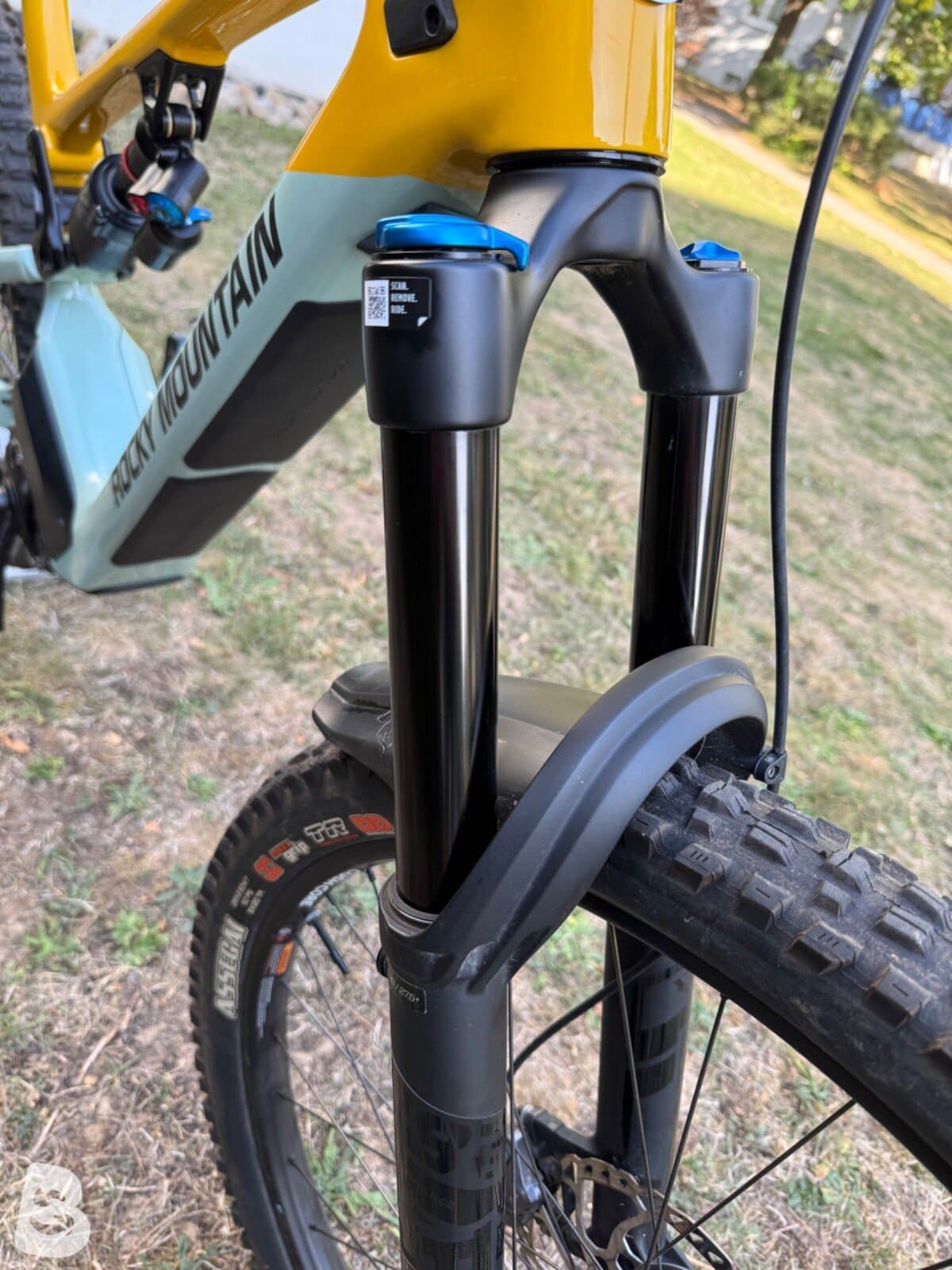 Rocky Mountain Altitude Powerplay Carbon 70 2023