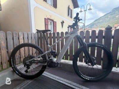 Mondraker Crafty Carbon r 2025