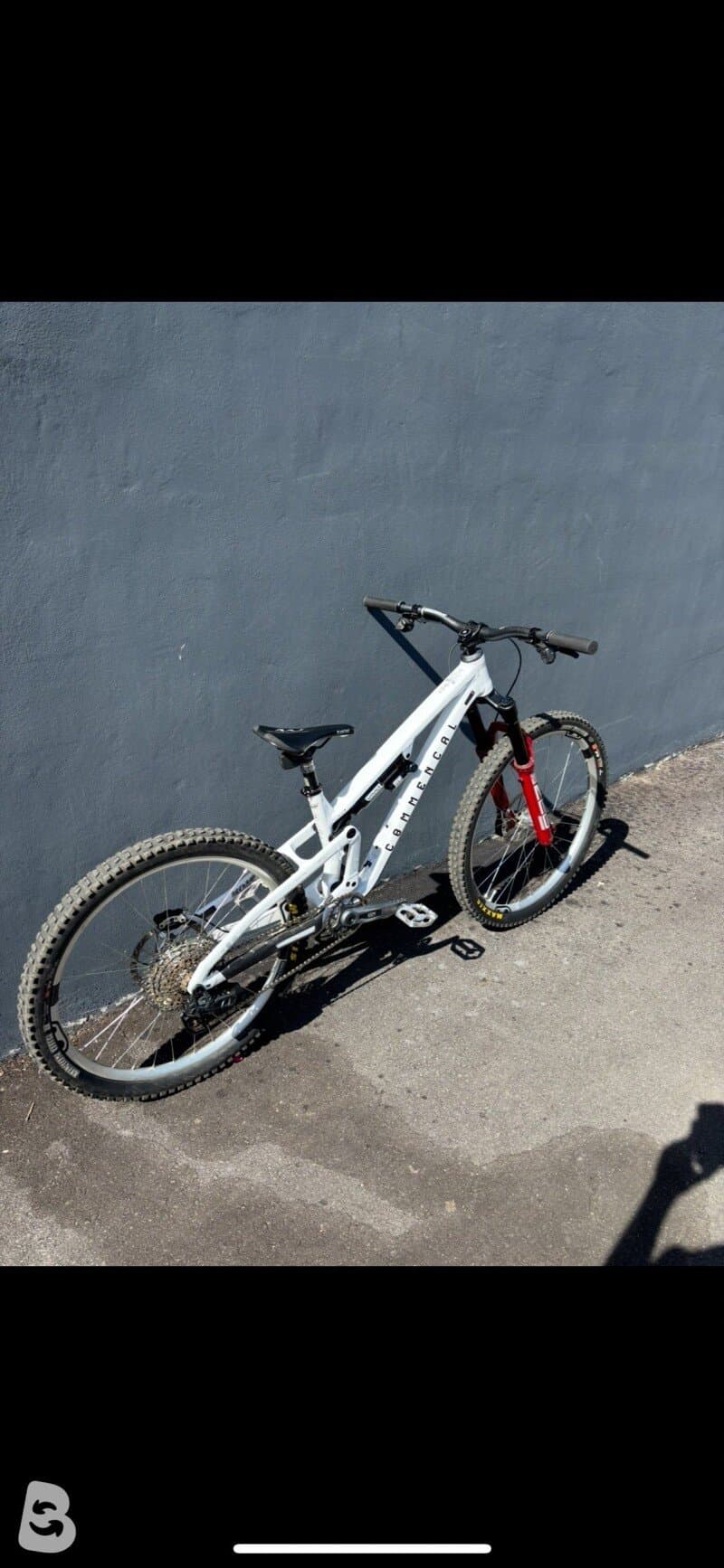 Commencal Meta v5 sx 2025