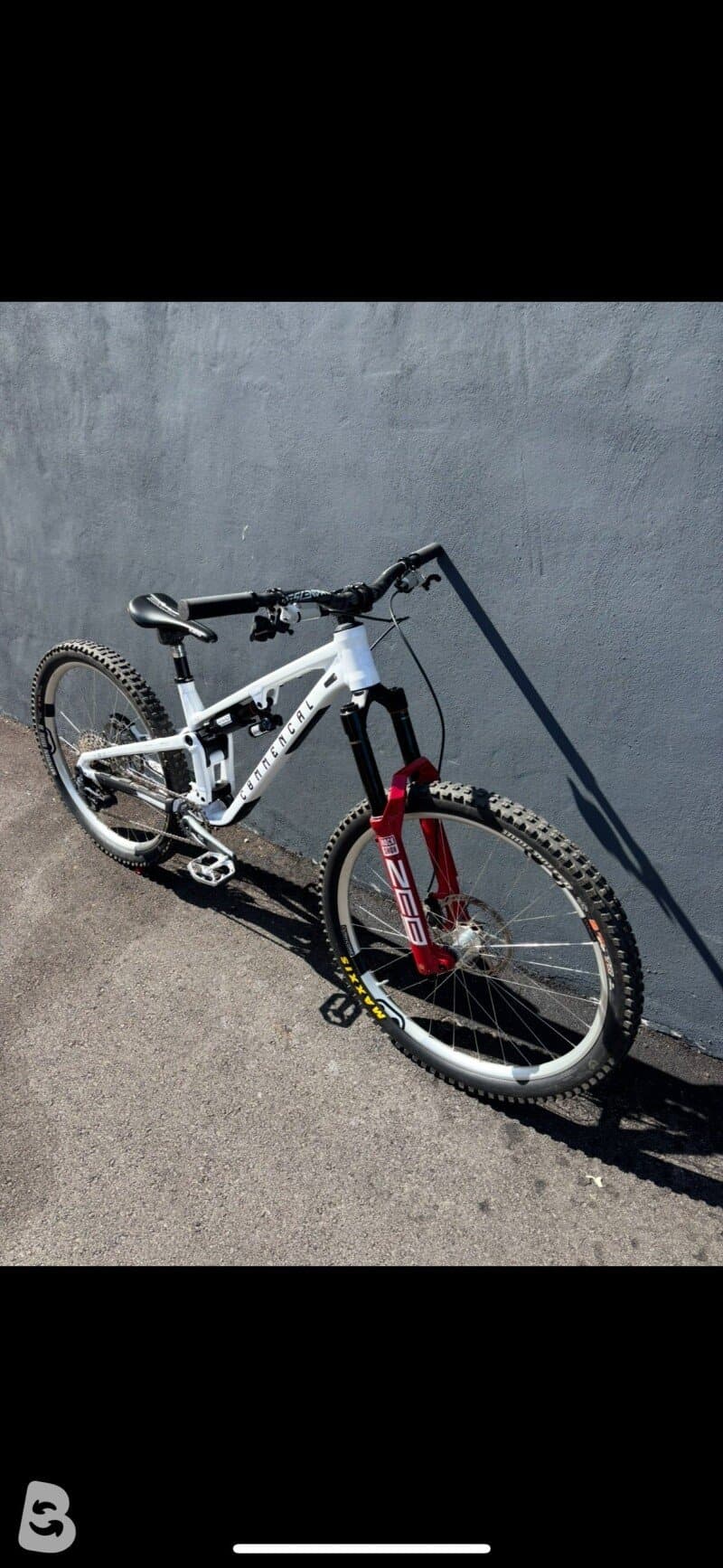 Commencal Meta v5 sx 2025