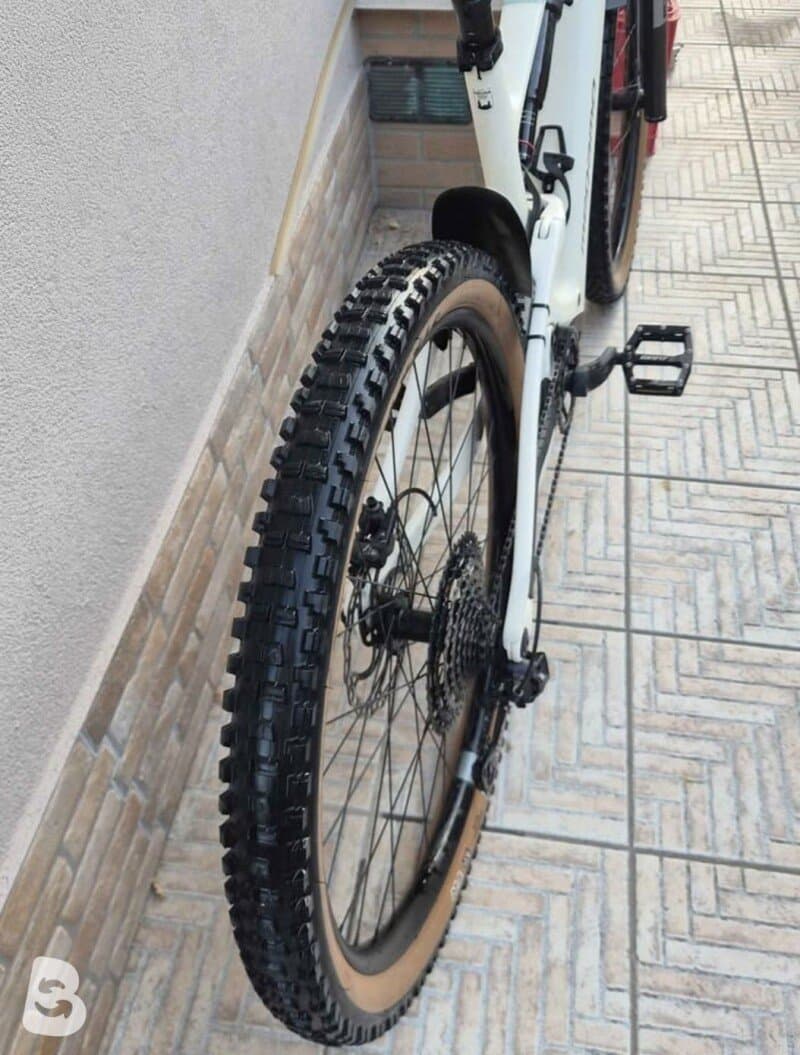 Megamo Flame Crb 10 2026 2026