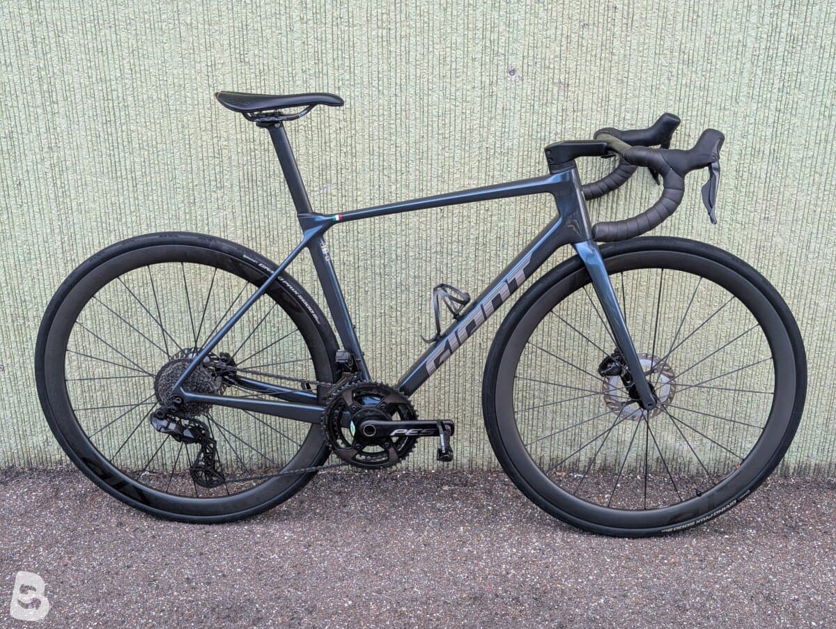 Giant TCR Advanced Pro 0 Di2 2025