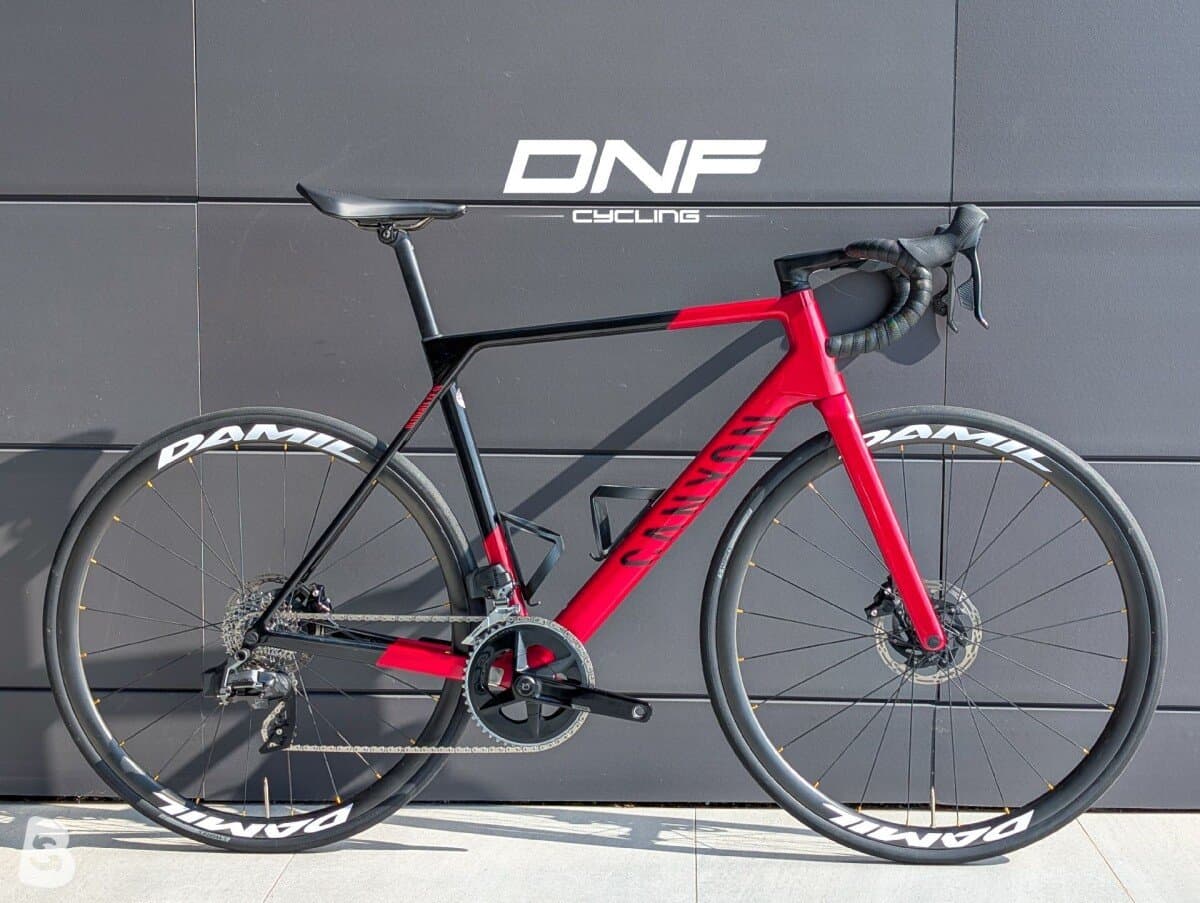 Canyon Ultimate CF SL 7 eTap 2023