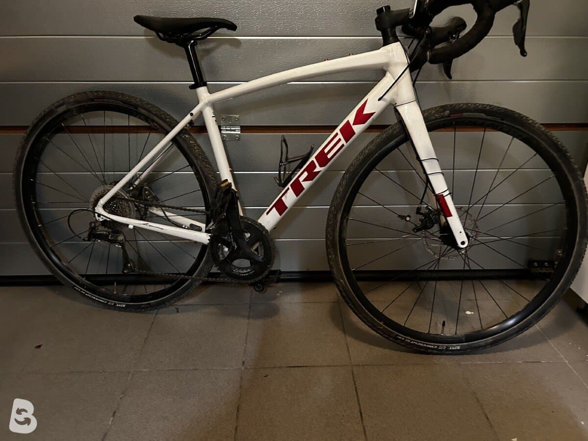 Trek Domane 100 2023