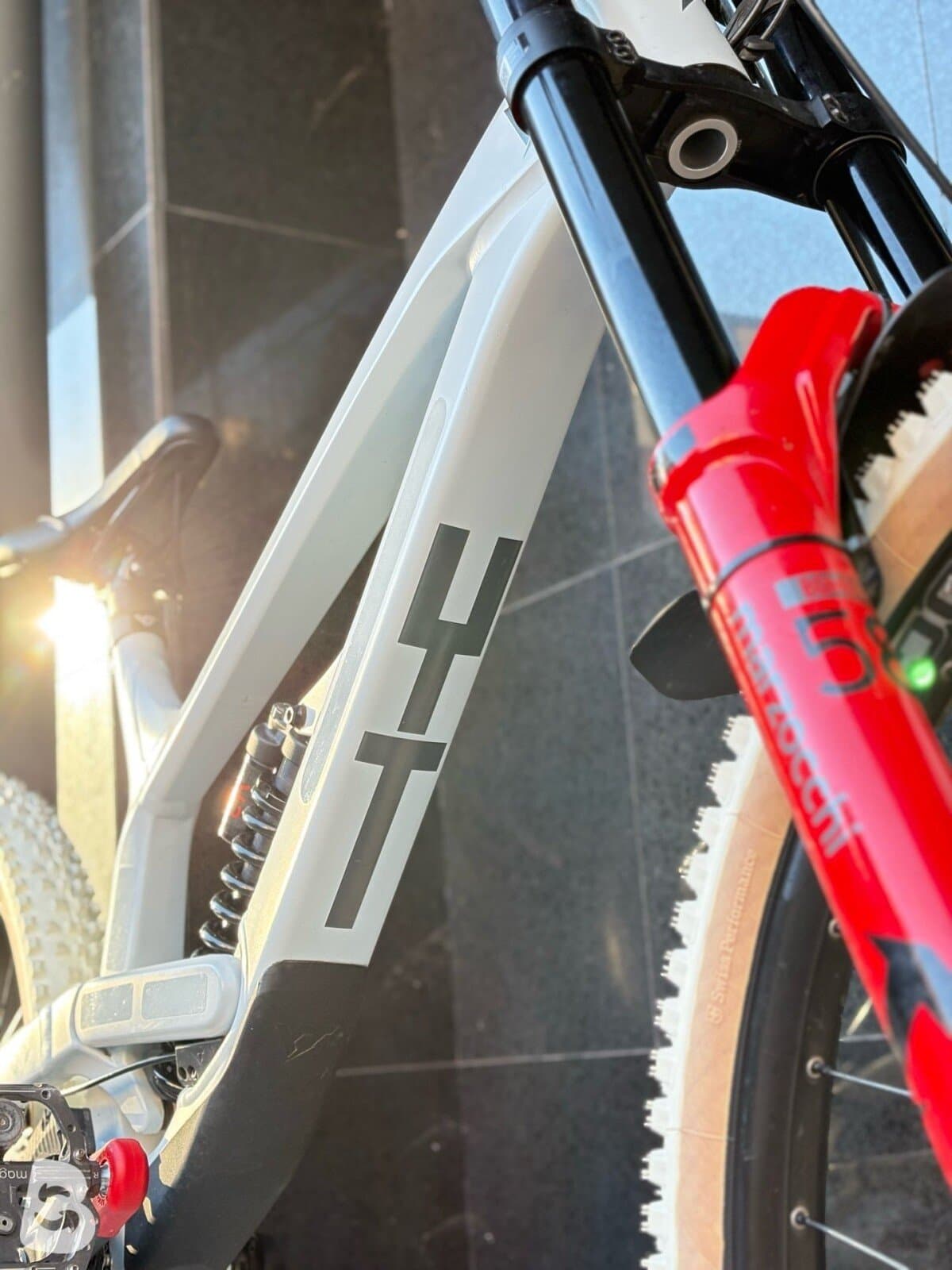 YT Industries Tues Core 1 2024