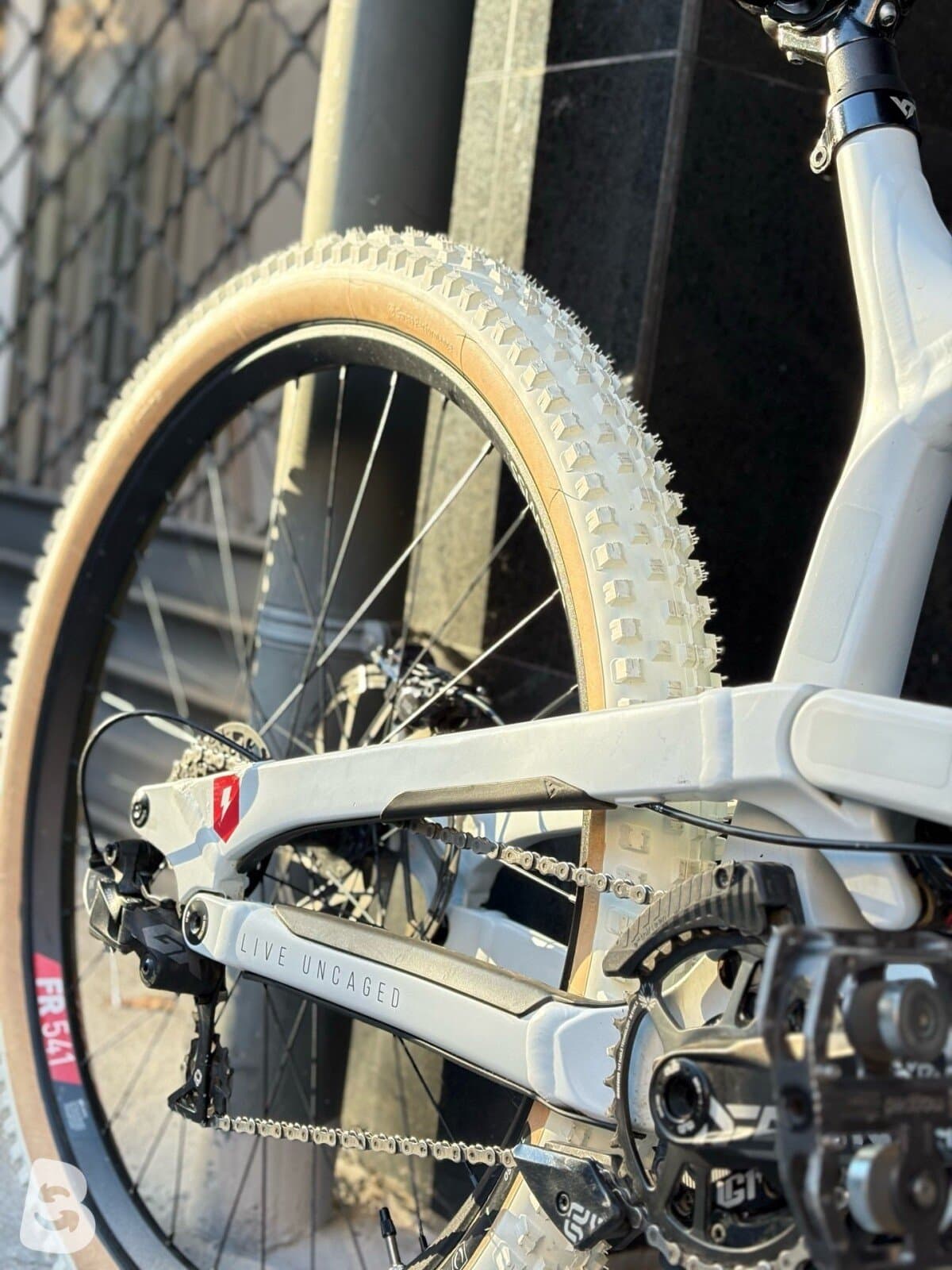 YT Industries Tues Core 1 2024